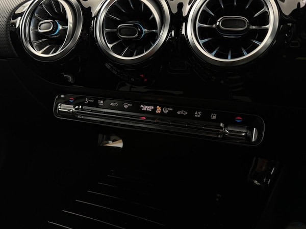 Used Mercedes-Benz A-Class 2021 for sale - 75688283: Photo 39