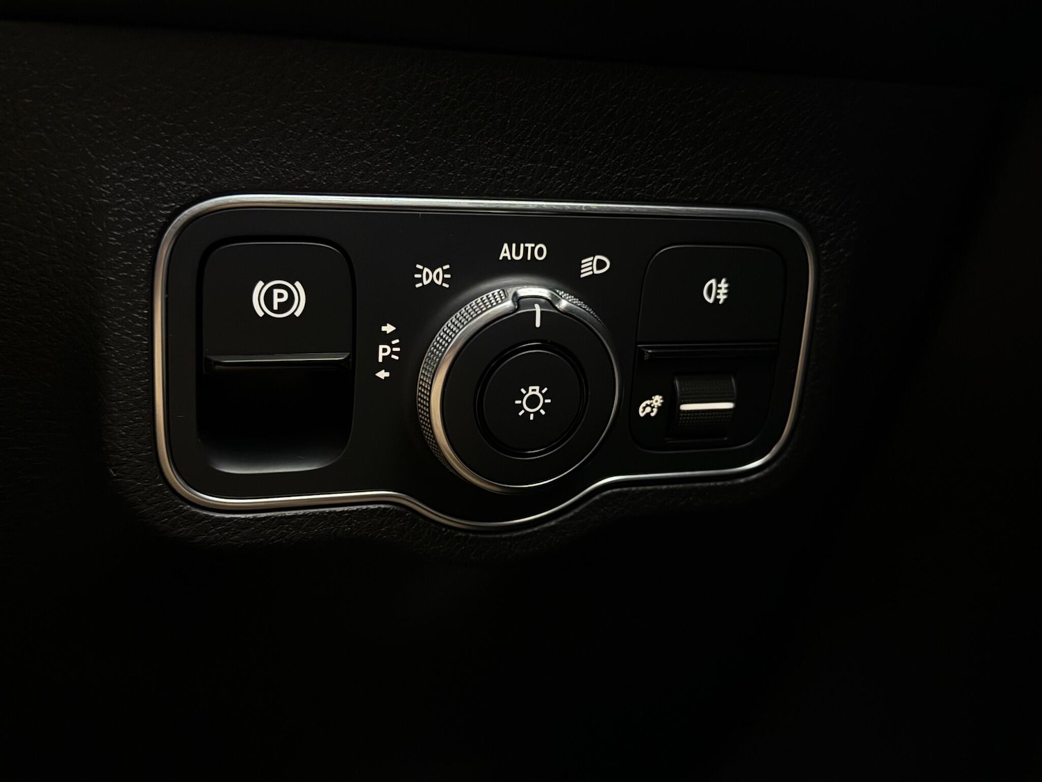 Used Mercedes-Benz GLB 2022 for sale - 77246902: Photo 30