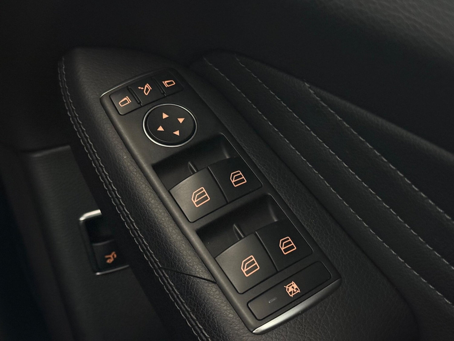 Used Mercedes-Benz GLE 2018 for sale - 77243626: Photo 24