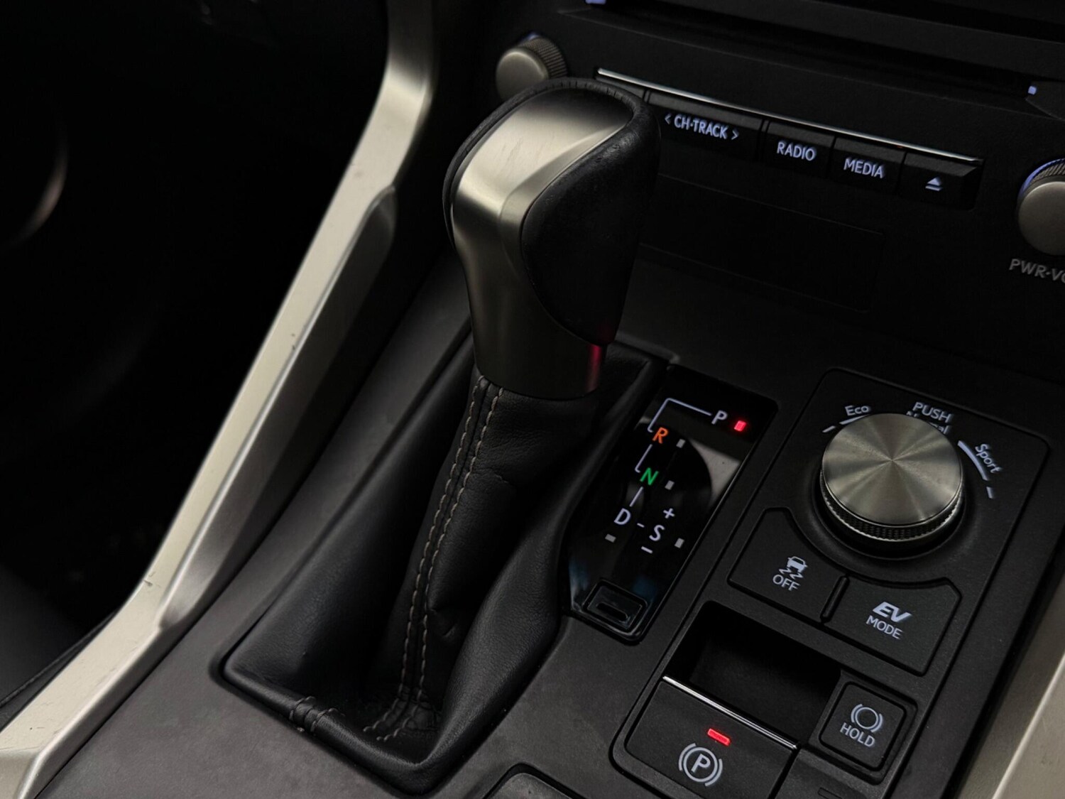 Used Lexus NX 2019 for sale - 77511522: Photo 35