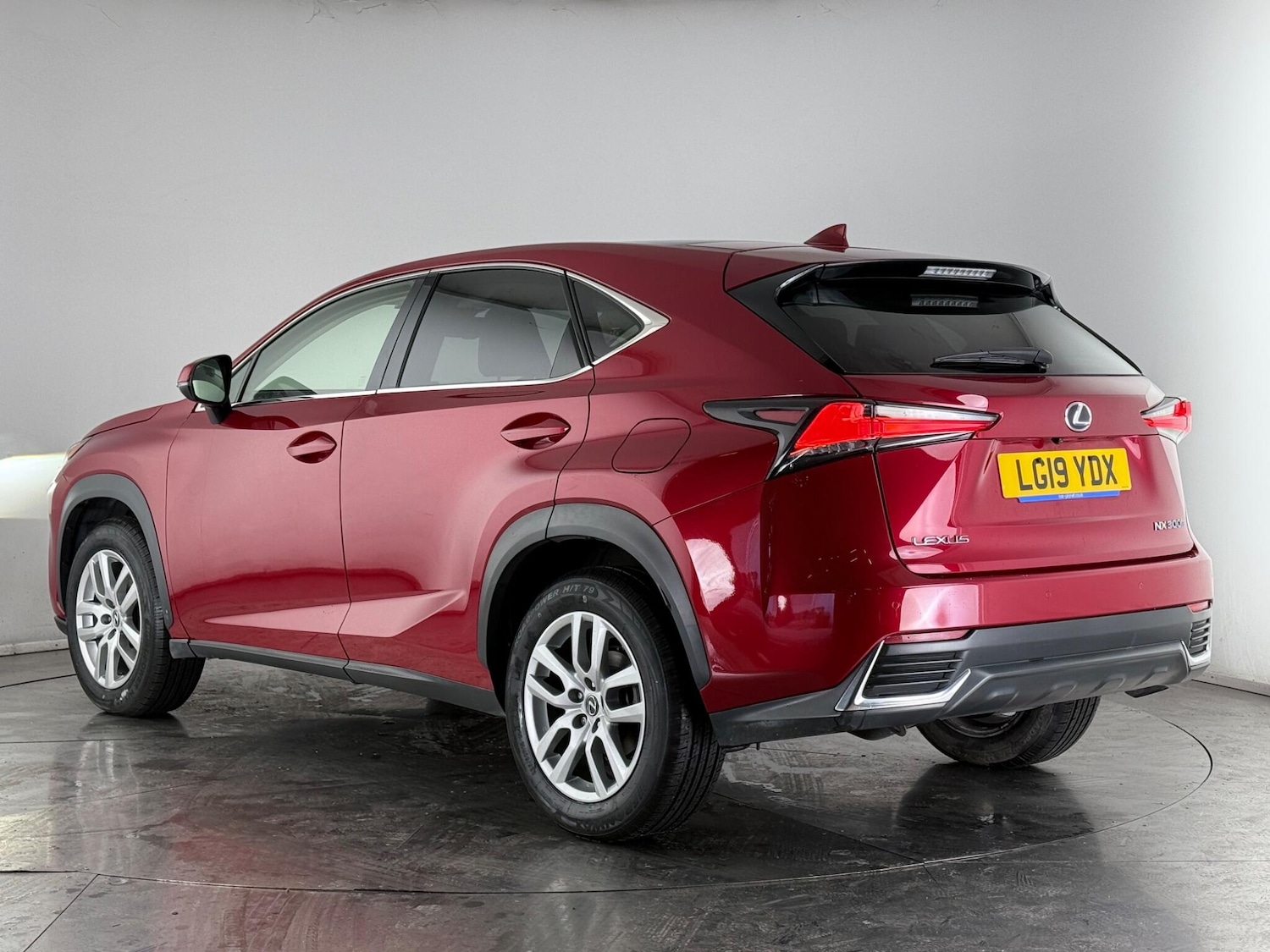 Used Lexus NX 2019 for sale - 77511522: Photo 4