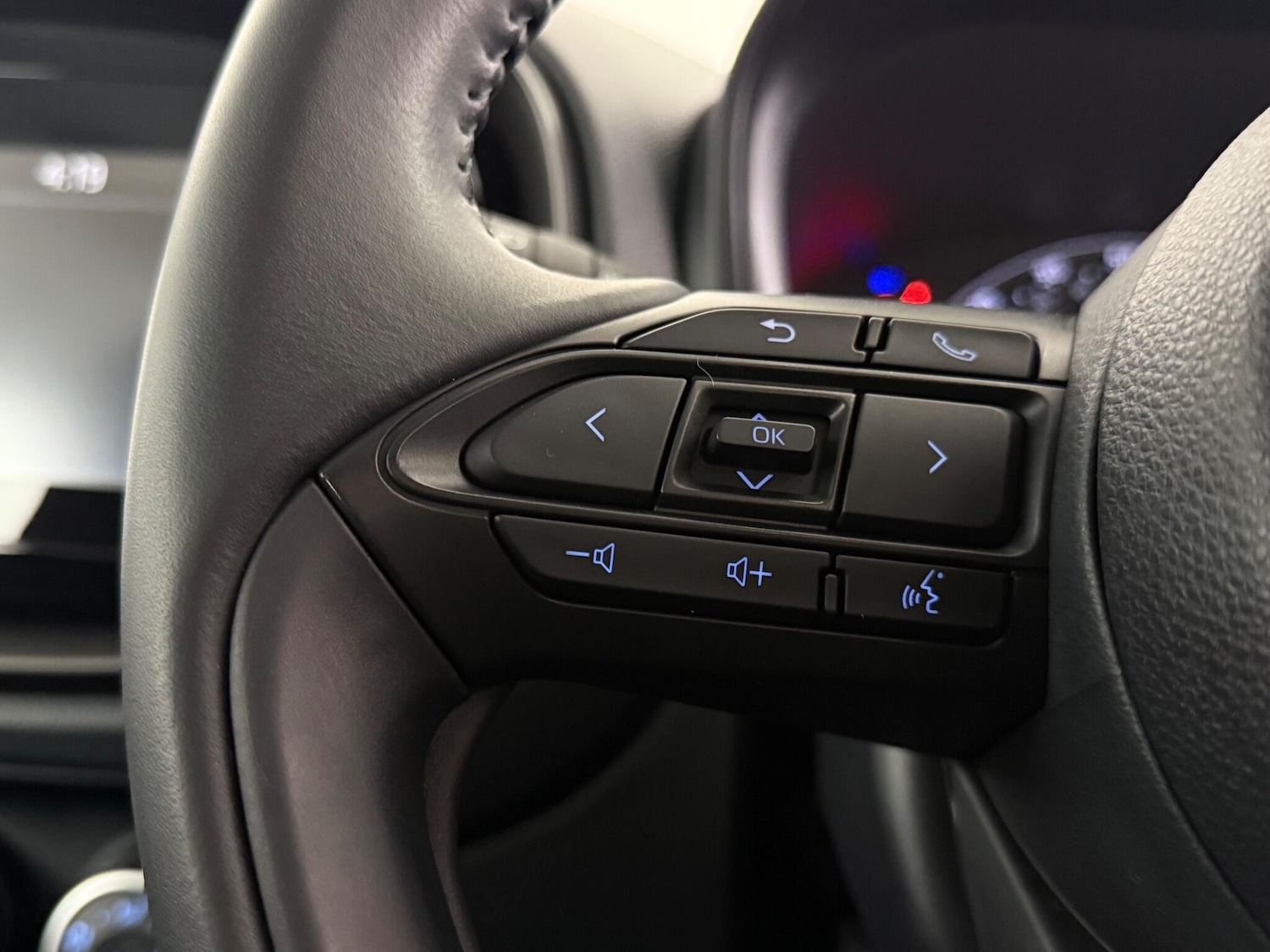 Used Toyota Aygo X 2023 for sale - 77181103: Photo 17