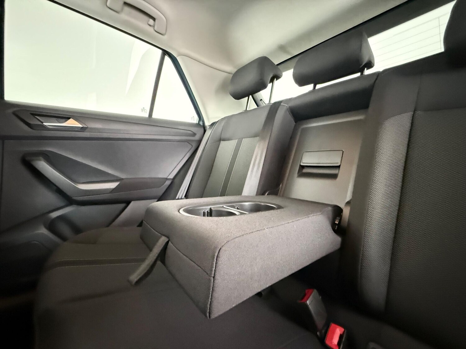 Used Volkswagen T-Roc 2023 for sale - 77511490: Photo 12