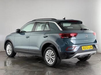 Used Volkswagen T-Roc 2023 for sale - 77511490: Photo