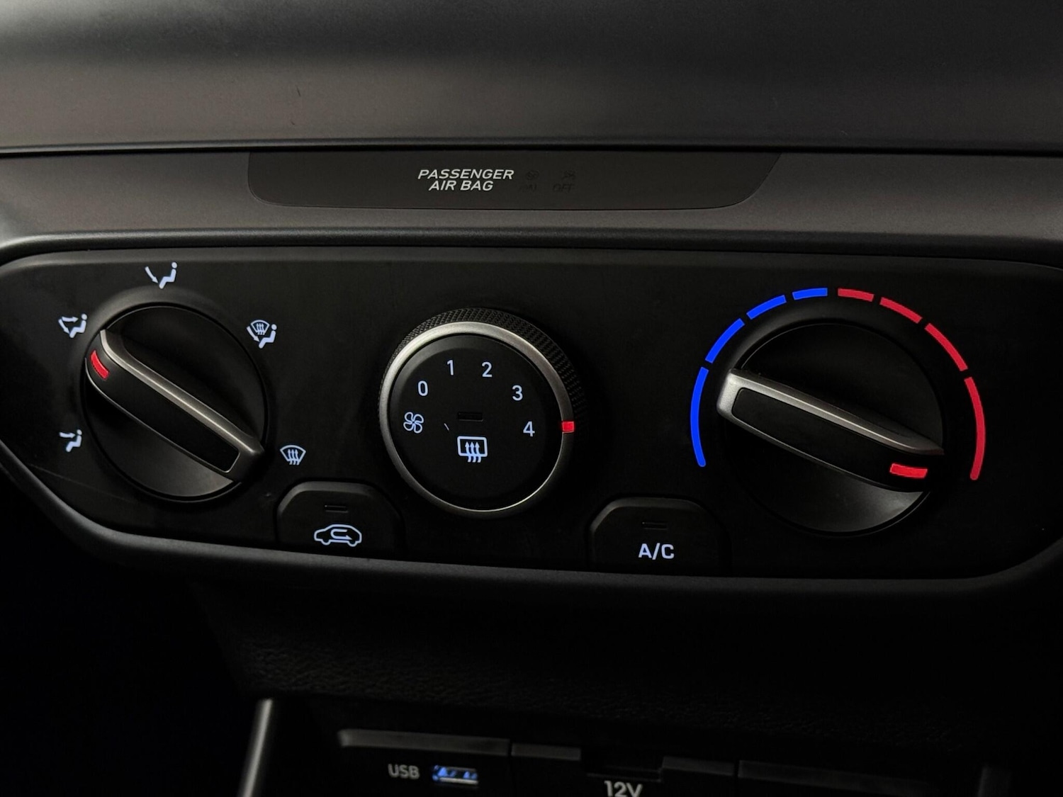 Used Hyundai BAYON 2023 for sale - 77659225: Photo 21