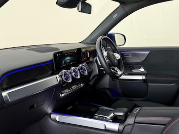 Used Mercedes-Benz GLB 2022 for sale - 79237334: Photo