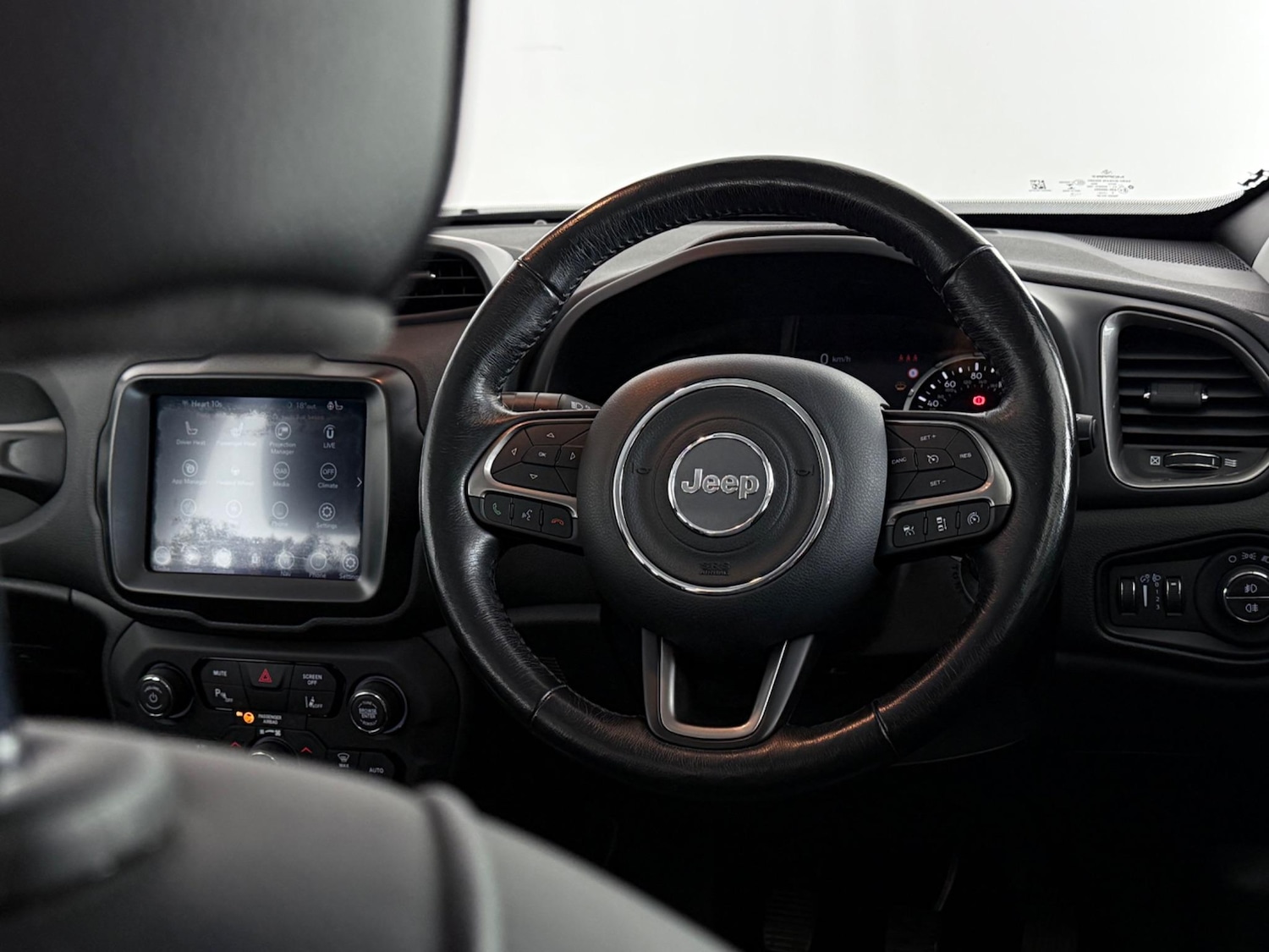 Used Jeep Renegade 2018 for sale - 77244151: Photo 17