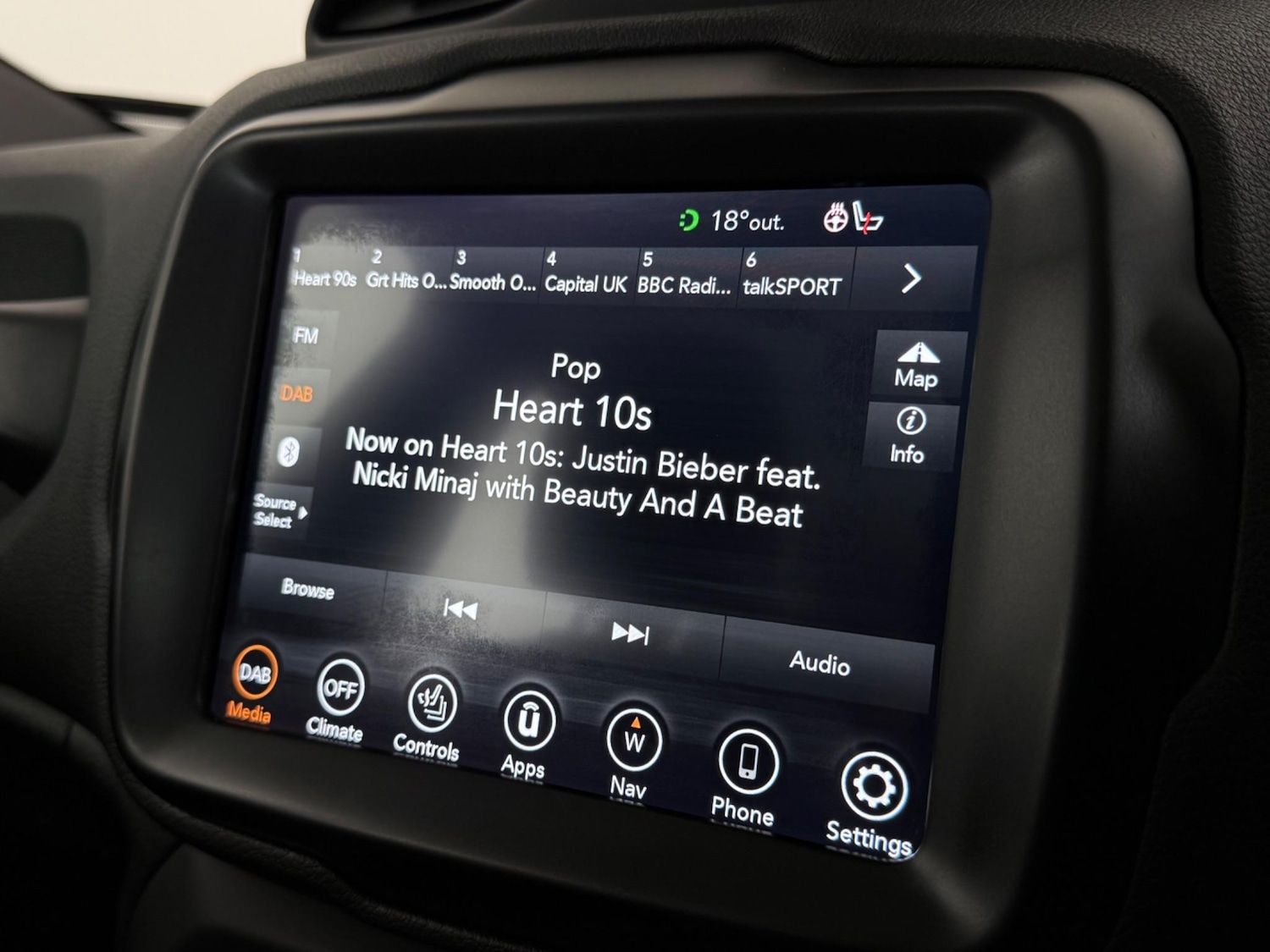 Used Jeep Renegade 2018 for sale - 77244151: Photo 24