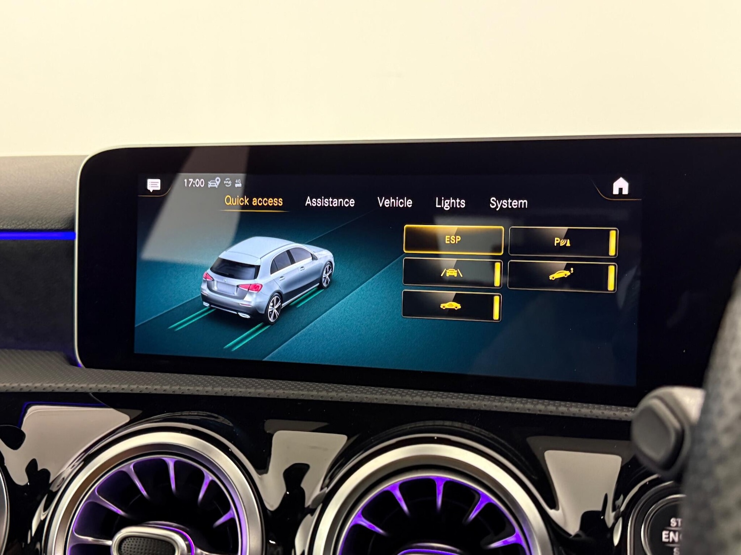 Used Mercedes-Benz A-Class 2019 for sale - 76620348: Photo 35