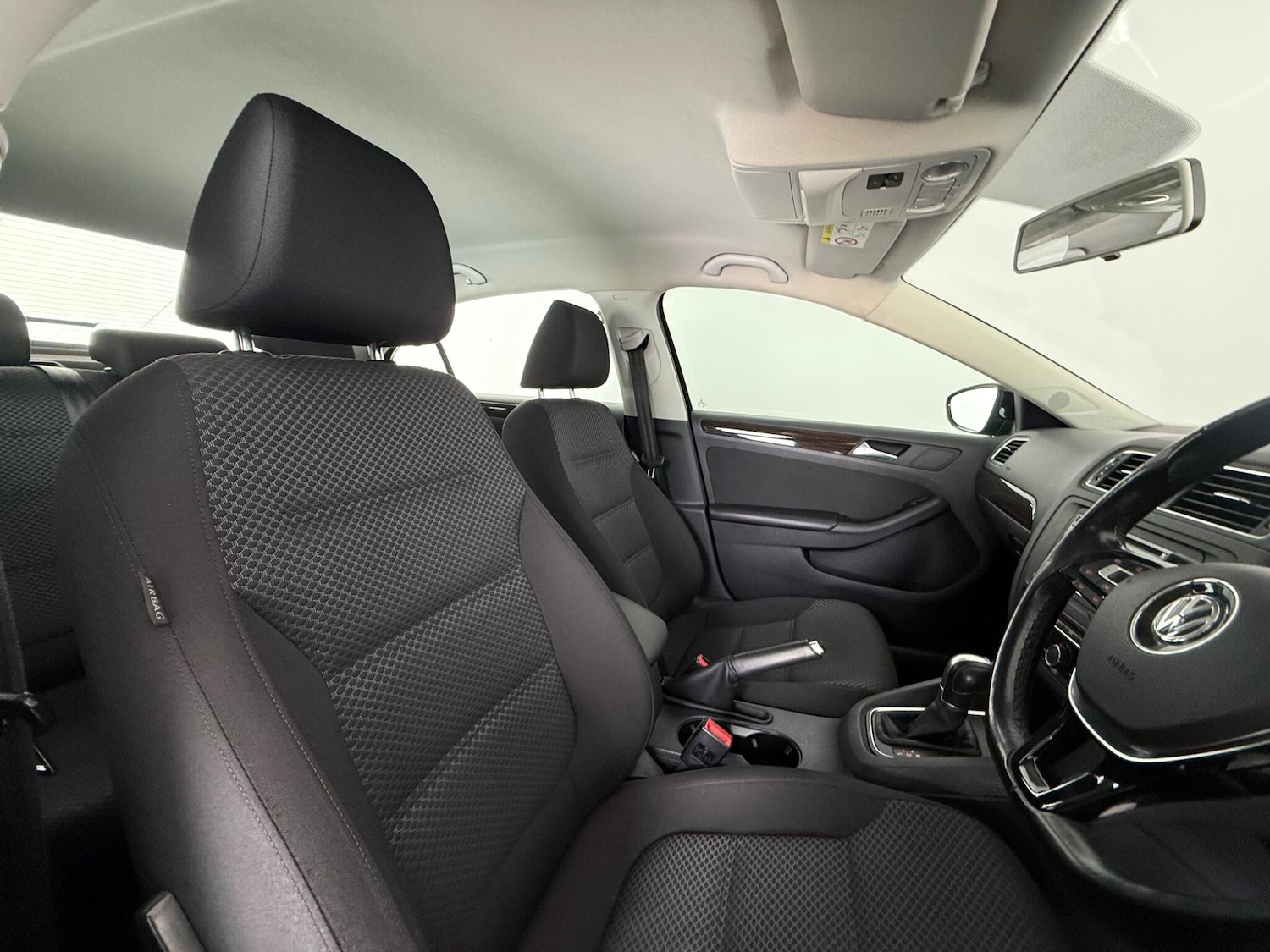 Used Volkswagen Jetta 2015 for sale - 78048356: Photo 11