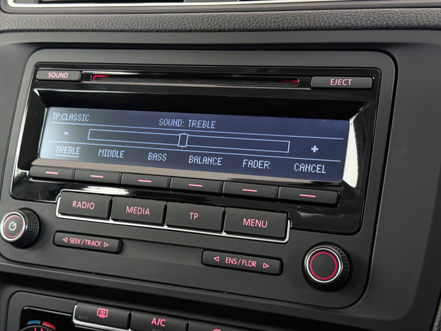 Used Volkswagen Jetta 2015 for sale - 78048356: Photo 25