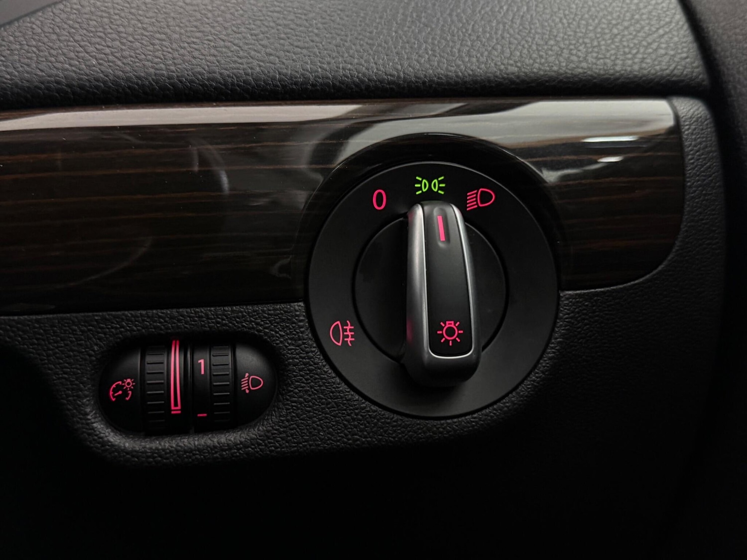 Used Volkswagen Jetta 2015 for sale - 78048356: Photo 30