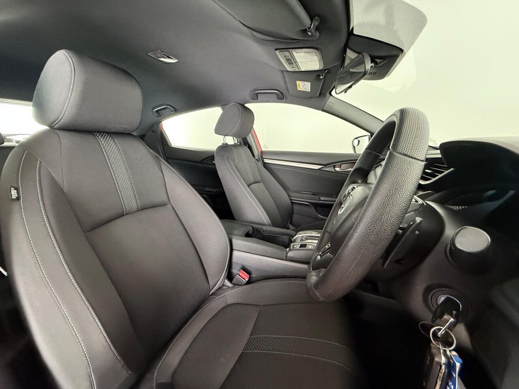 Used Honda Civic 2018 for sale - 75703534: Photo 16