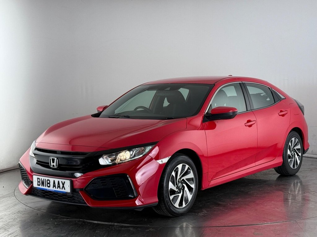 Used Honda Civic 2018 for sale - 75703534: Photo 3