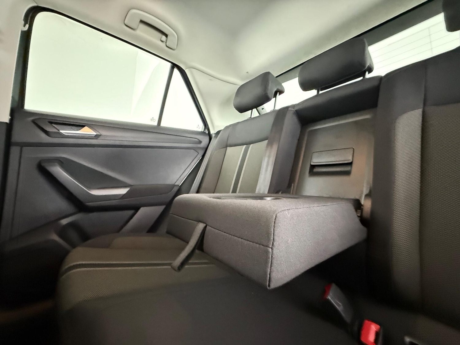 Used Volkswagen T-Roc 2019 for sale - 77260293: Photo 12