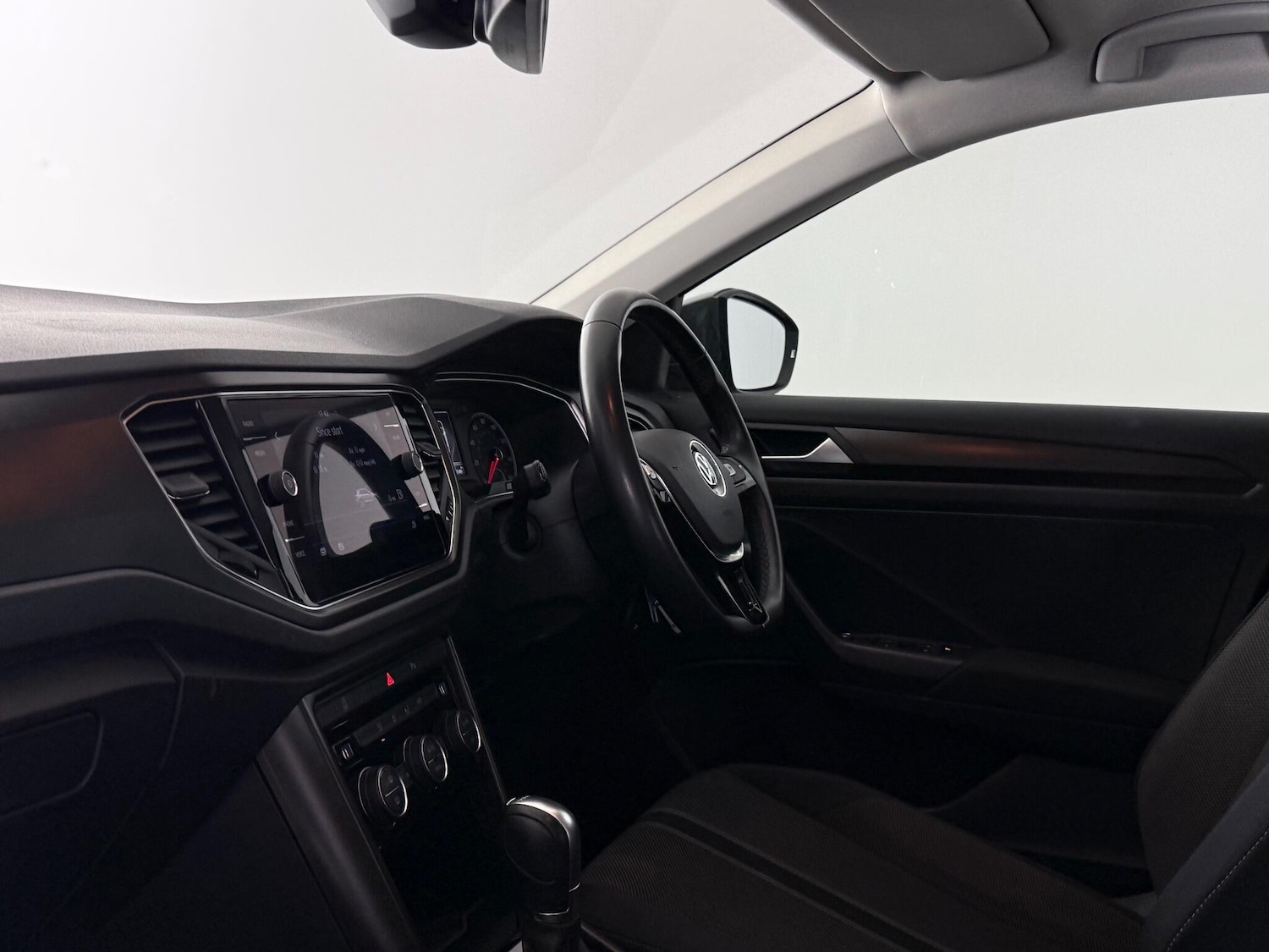 Used Volkswagen T-Roc 2019 for sale - 77260293: Photo 16