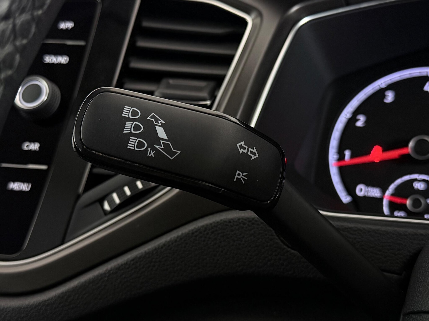 Used Volkswagen T-Roc 2019 for sale - 77260293: Photo 21