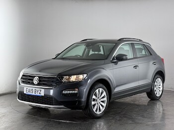Used Volkswagen T-Roc 2019 for sale - 77260293: Photo