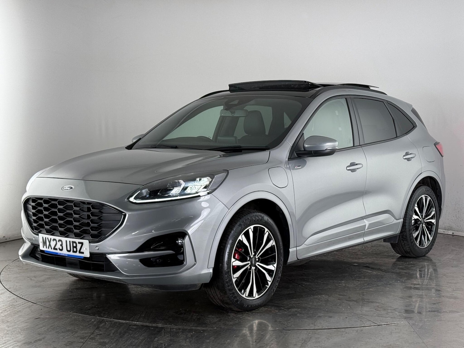 Used Ford Kuga 2023 for sale - 76468434: Photo 3