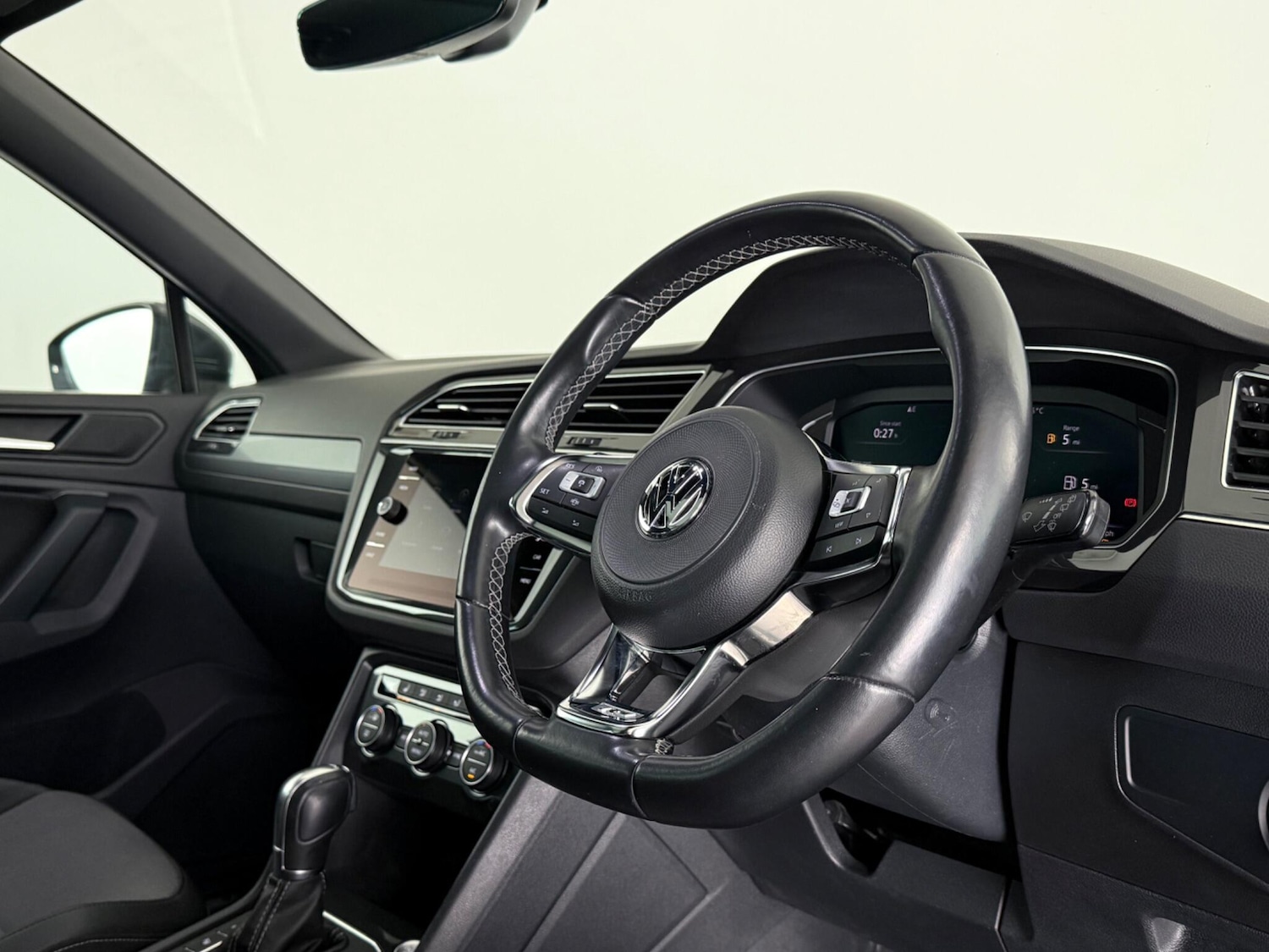 Used Volkswagen Tiguan 2019 for sale - 77371782: Photo 12