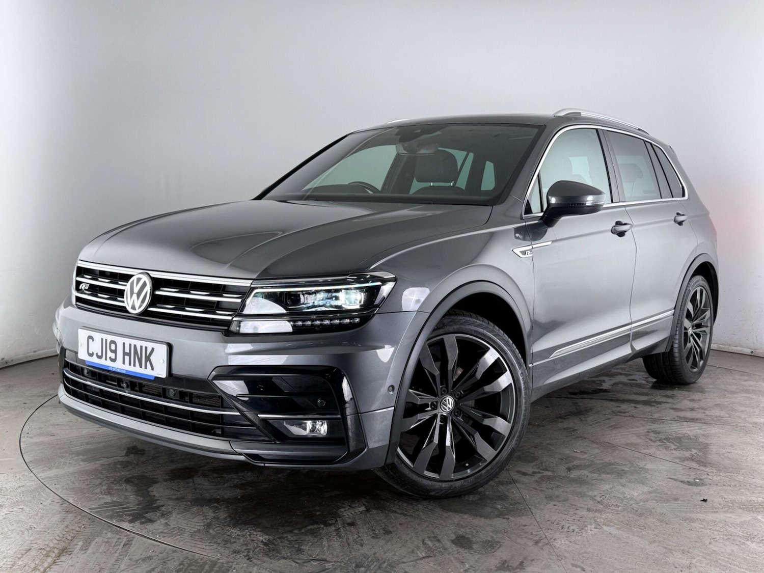 Used Volkswagen Tiguan 2019 for sale - 77371782: Photo 36