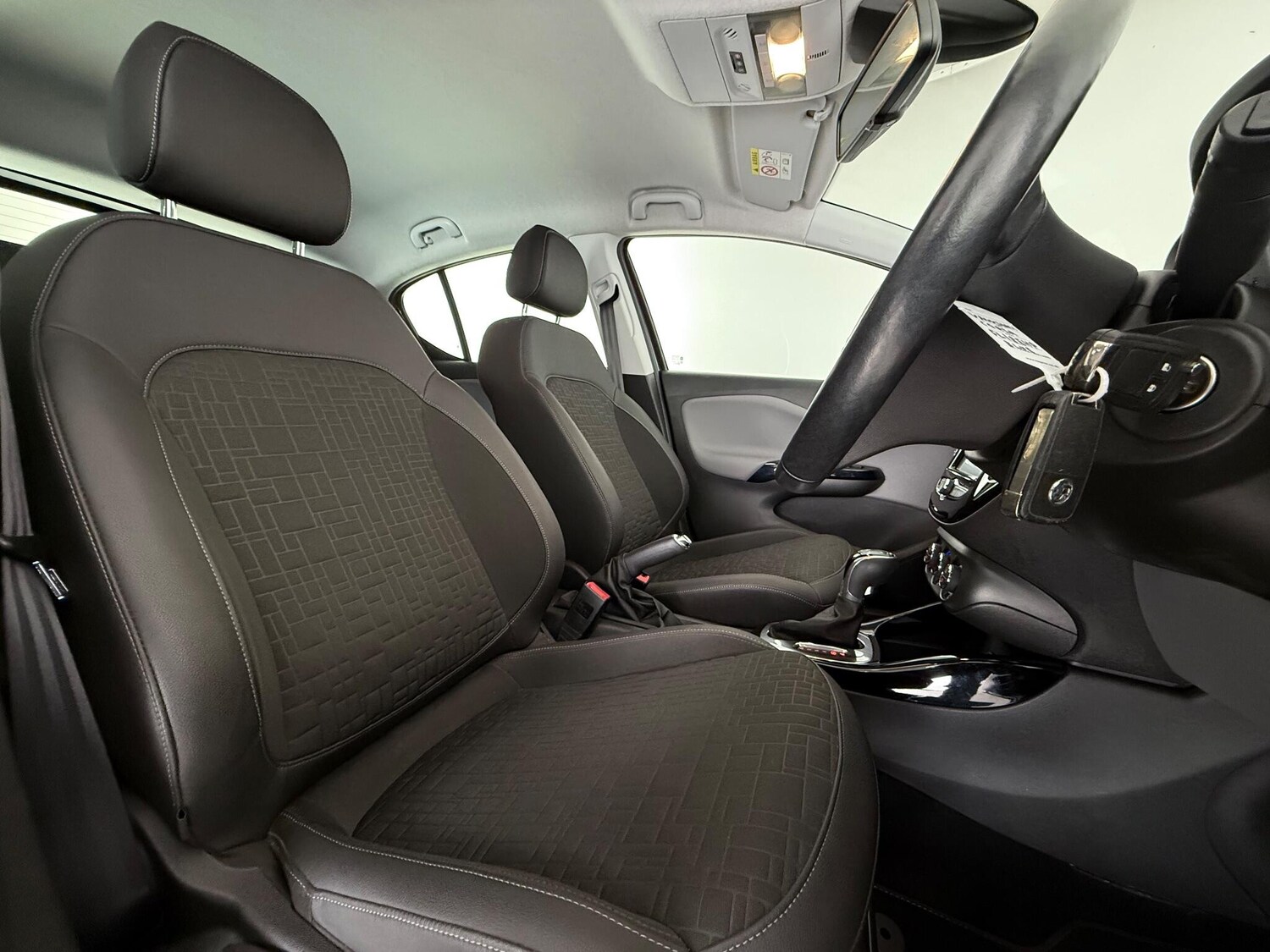 Used Vauxhall Corsa 2018 for sale - 76620382: Photo 16