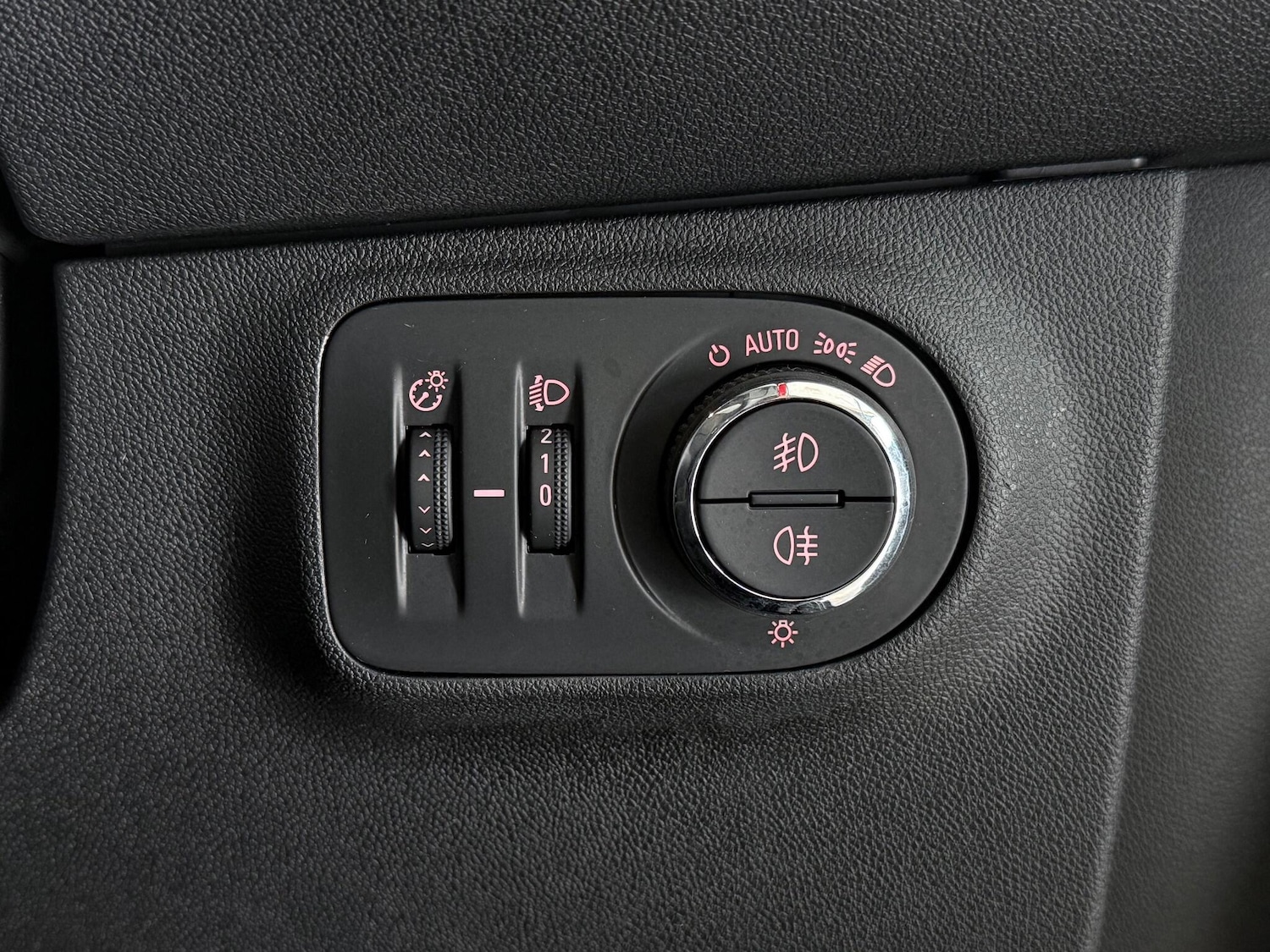 Used Vauxhall Corsa 2019 for sale - 77144694: Photo 28