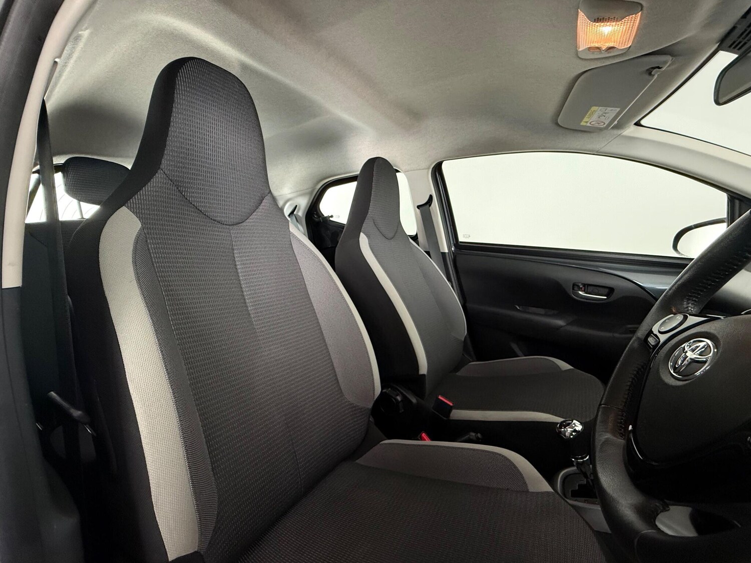 Used Toyota AYGO 2020 for sale - 77490548: Photo 10