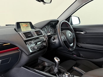 Used BMW 2 Series 2016 for sale - 79331011: Photo