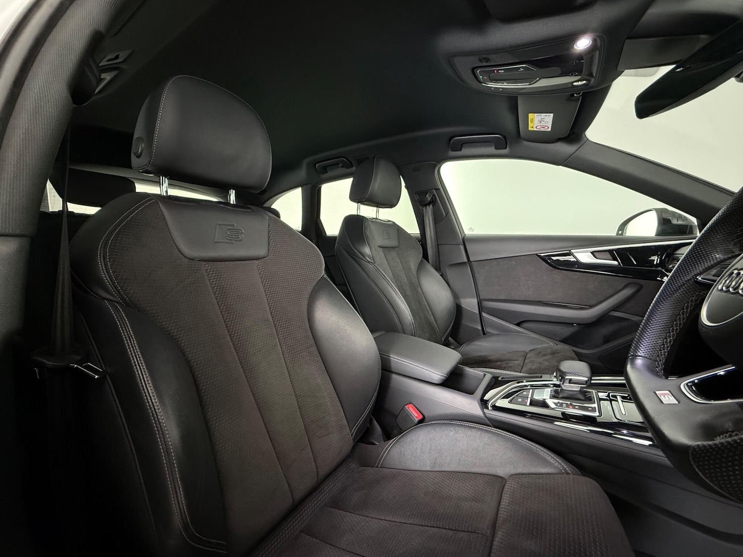 Used Audi A4 Avant 2021 for sale - 77412422: Photo 11