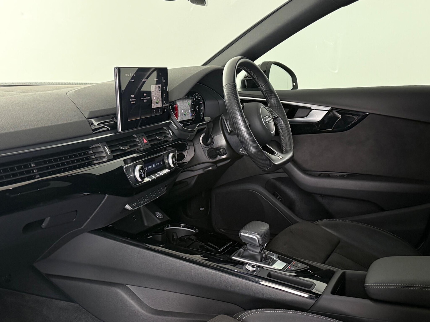 Used Audi A4 Avant 2021 for sale - 77412422: Photo 12