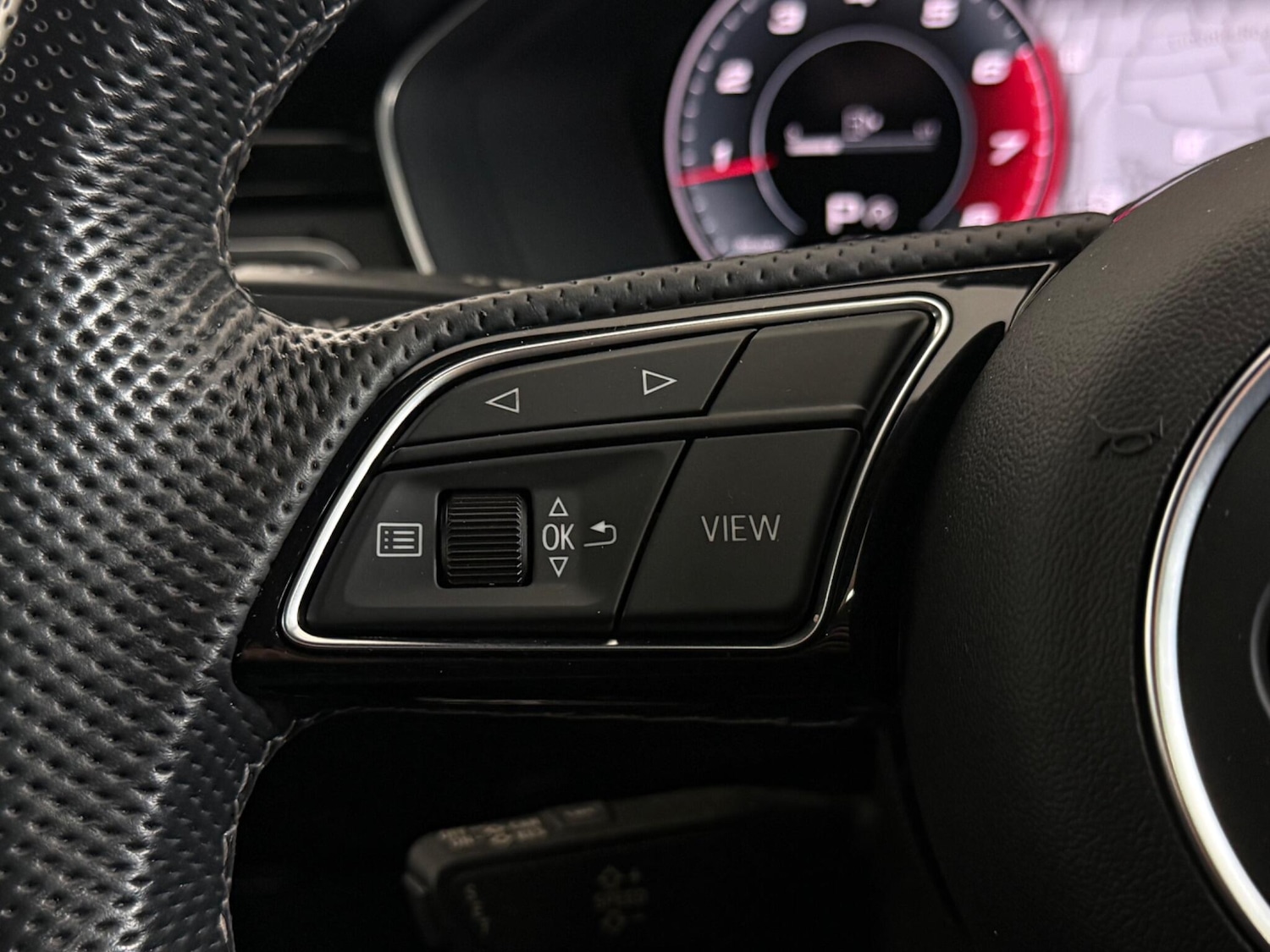 Used Audi A4 Avant 2021 for sale - 77412422: Photo 18