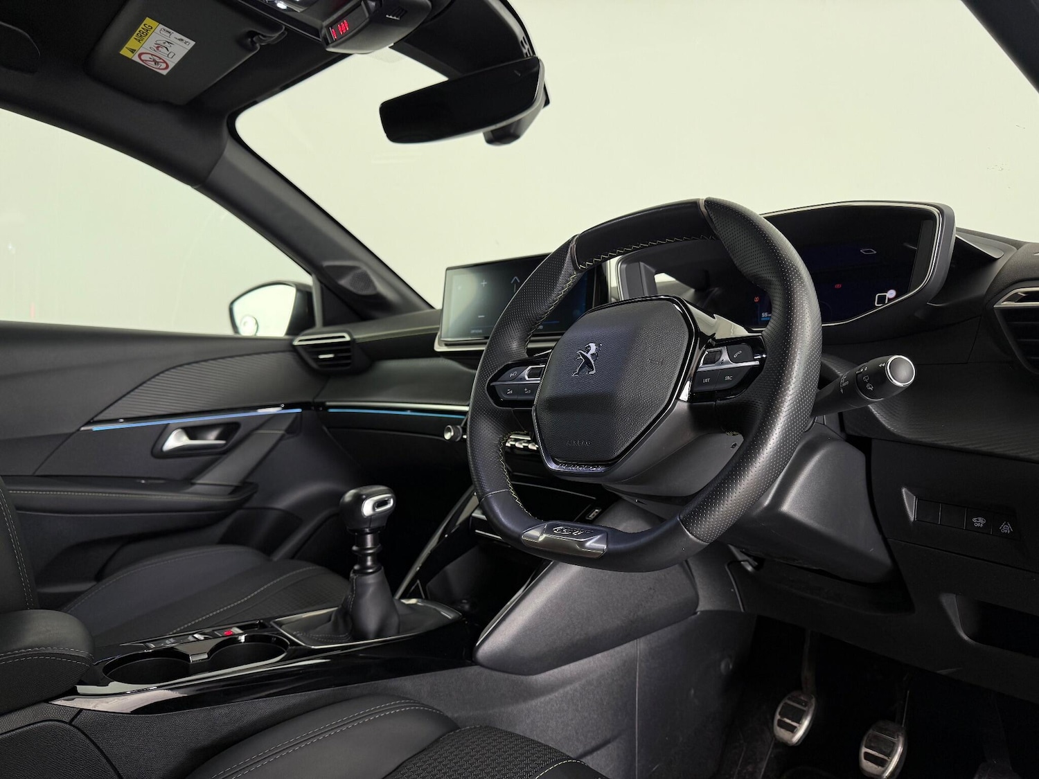 Used Peugeot 208 2023 for sale - 76468753: Photo 14