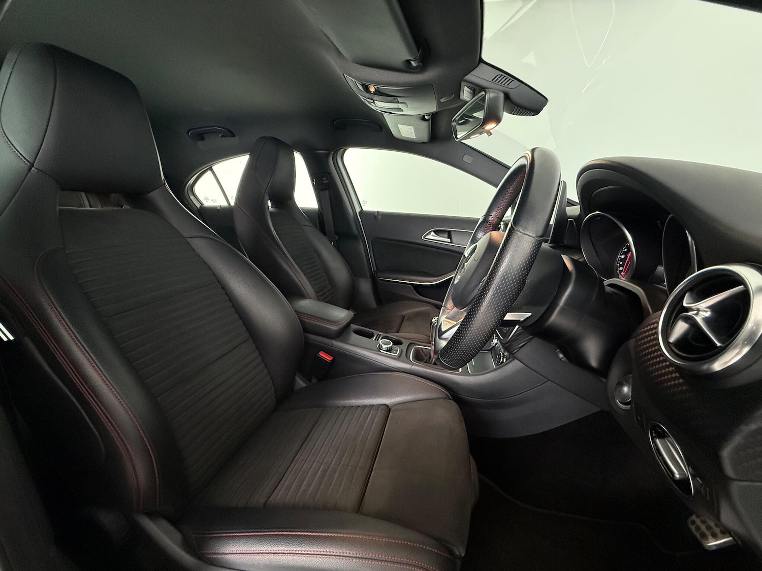 Used Mercedes-Benz A-Class 2017 for sale - 76849751: Photo 15