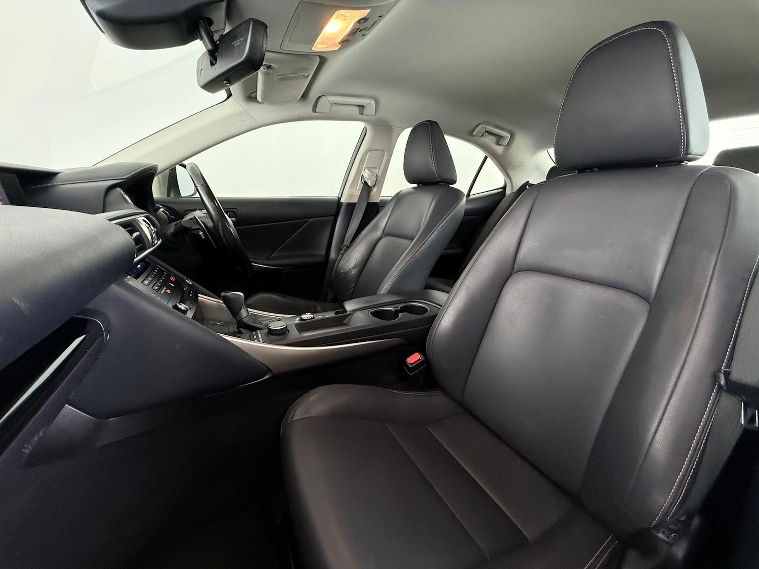 Used Lexus IS 2018 for sale - 76468491: Photo 17