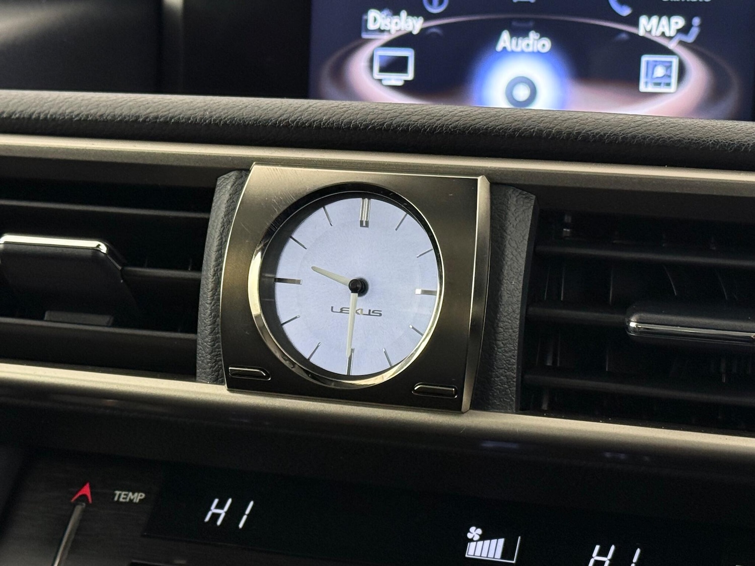 Used Lexus IS 2018 for sale - 76468491: Photo 34