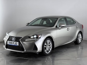 Used Lexus IS 2018 for sale - 76468491: Photo