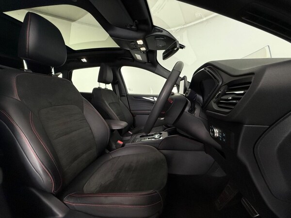 Used Ford Kuga 2022 for sale - 75671761: Photo 16