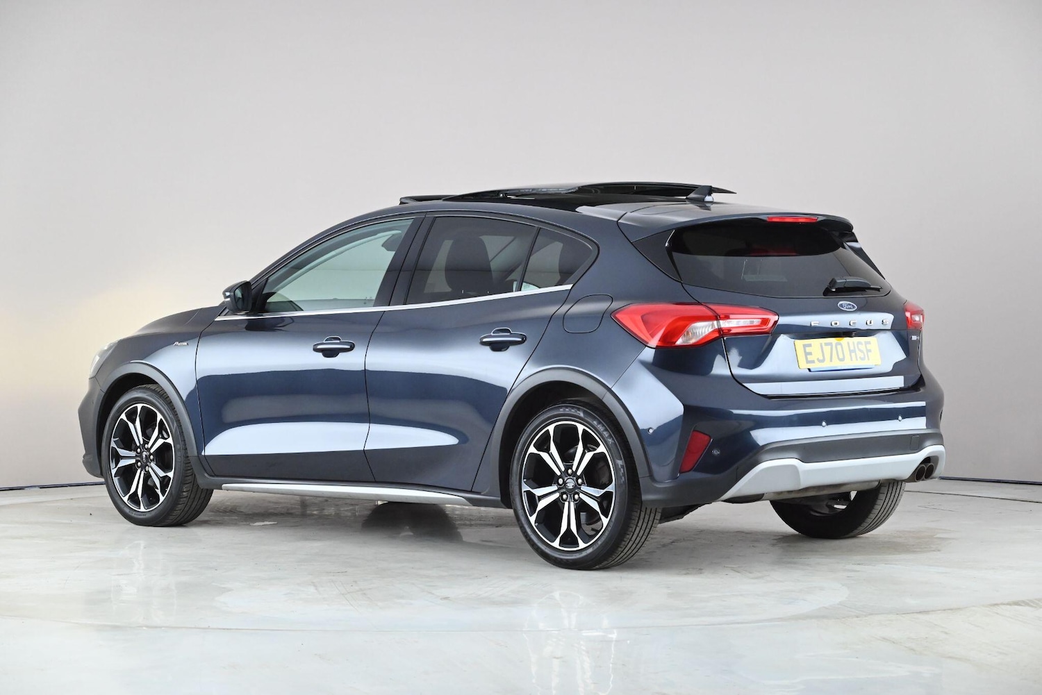 Used Ford Focus 2020 for sale - 78210663: Photo 4