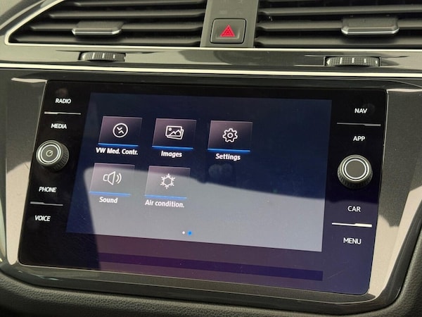 Used Volkswagen Tiguan 2019 for sale - 75559785: Photo 41