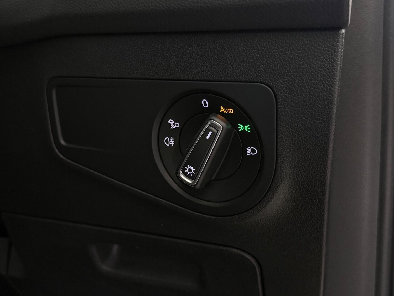 Used Volkswagen Tiguan 2020 for sale - 77180820: Photo 34