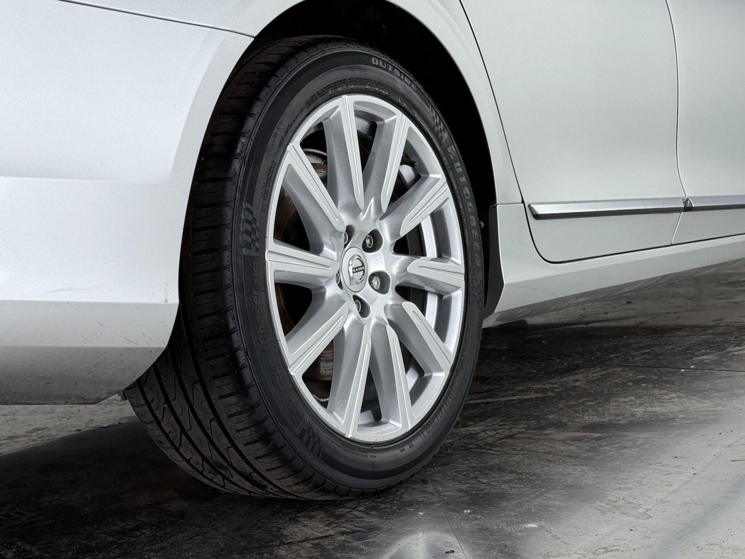 Used Volvo V90 2017 for sale - 76468323: Photo 10