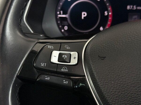 Used Volkswagen Tiguan 2018 for sale - 75597190: Photo 28