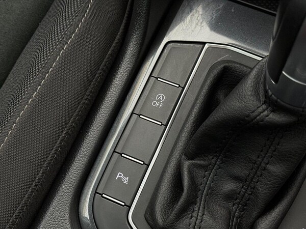 Used Volkswagen Tiguan 2018 for sale - 75597190: Photo 46