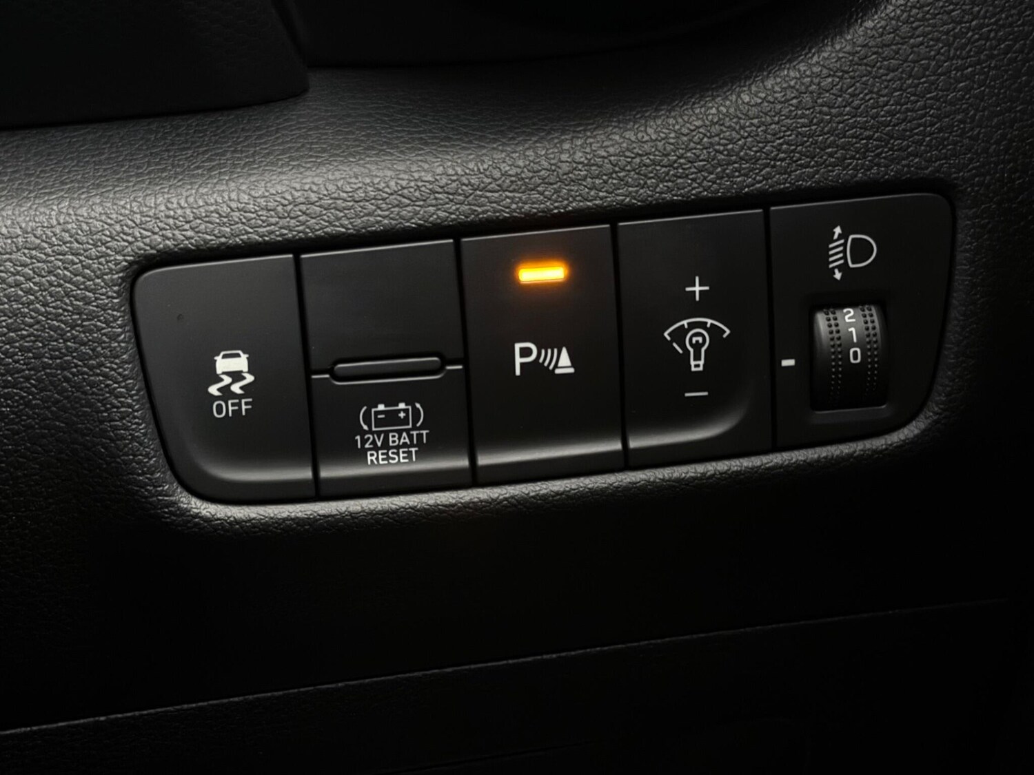 Used Hyundai KONA 2023 for sale - 77587406: Photo 20