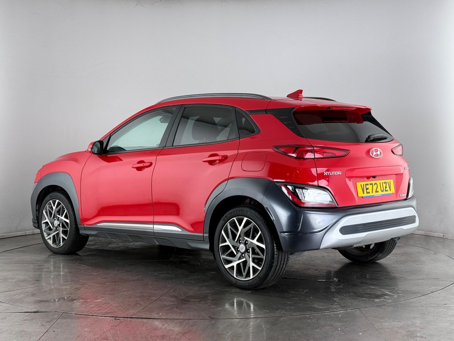 Used Hyundai KONA 2023 for sale - 77587406: Photo 4