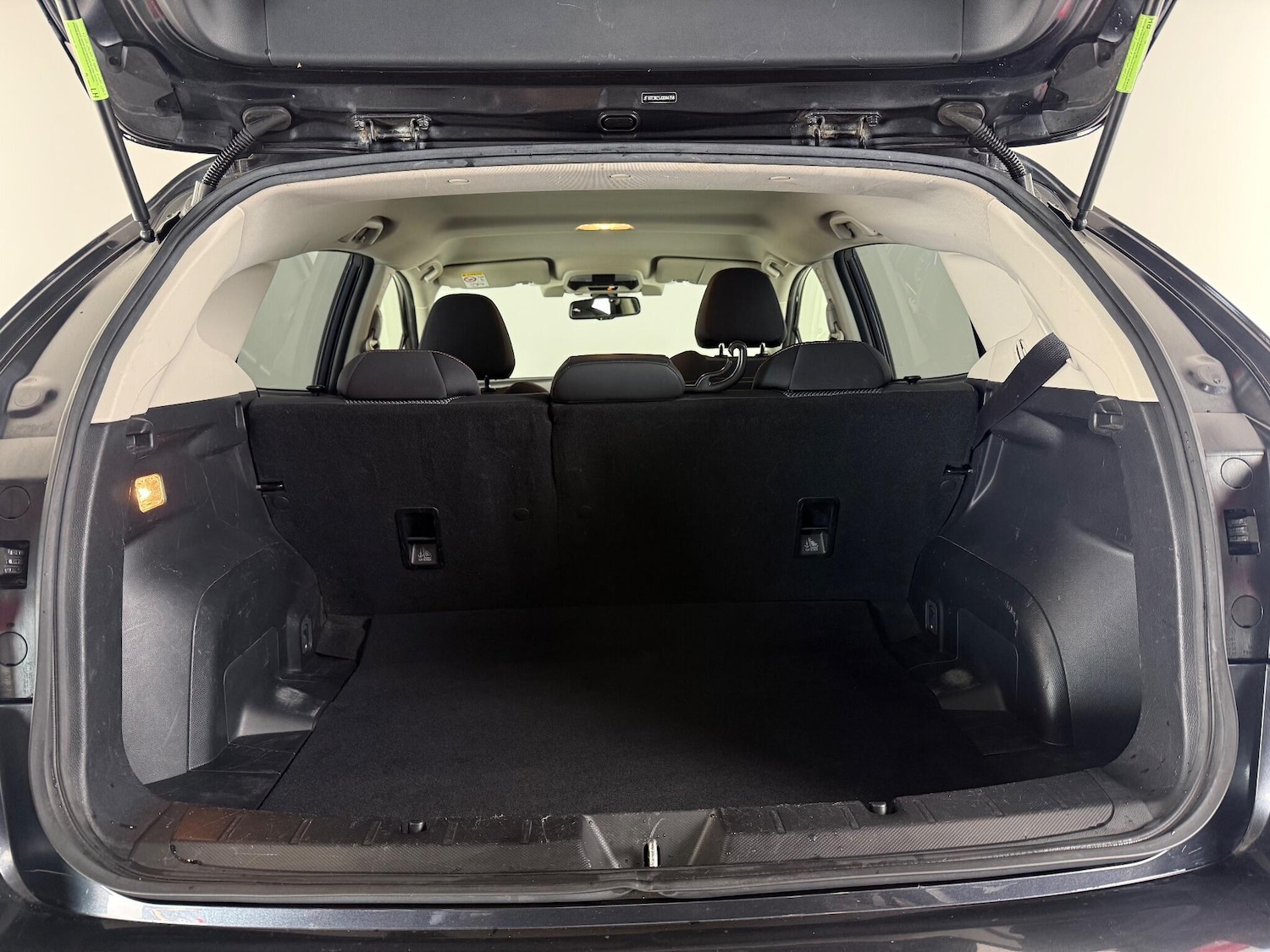 Used Subaru XV 2018 for sale - 77246376: Photo 9