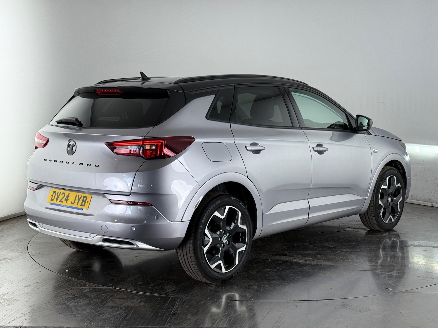 Used Vauxhall Grandland 2024 for sale - 77216851: Photo 4