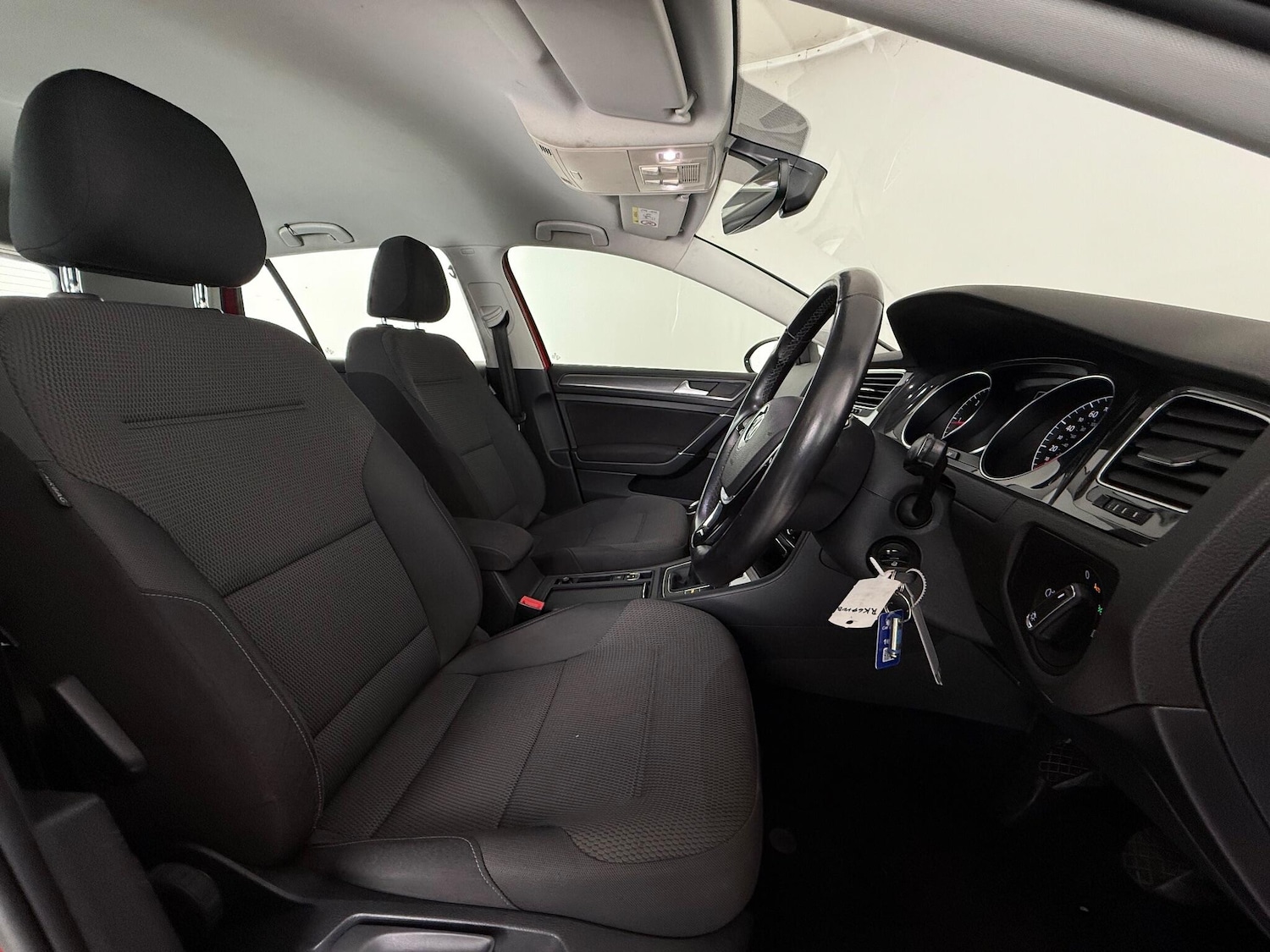 Used Volkswagen Golf 2017 for sale - 76468289: Photo 15