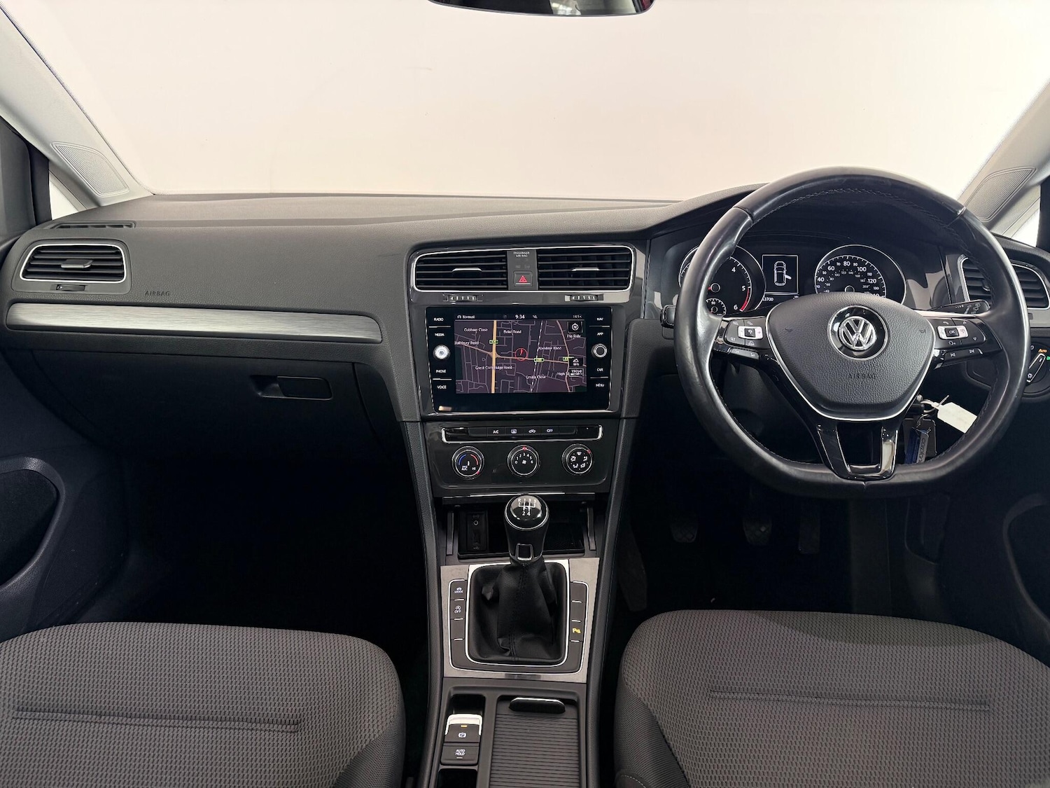Used Volkswagen Golf 2017 for sale - 76468289: Photo 20